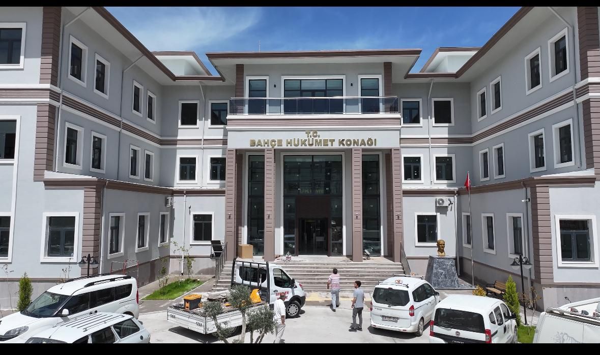 Bahçe Yeni Hükümet Konağı Hizmet Vermeye Başlamıştır